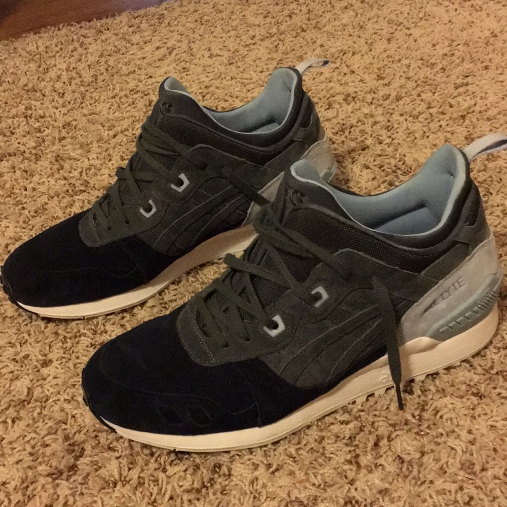 ASICS Gel Lyte MT Carbon Grey, Navy Blue Suede